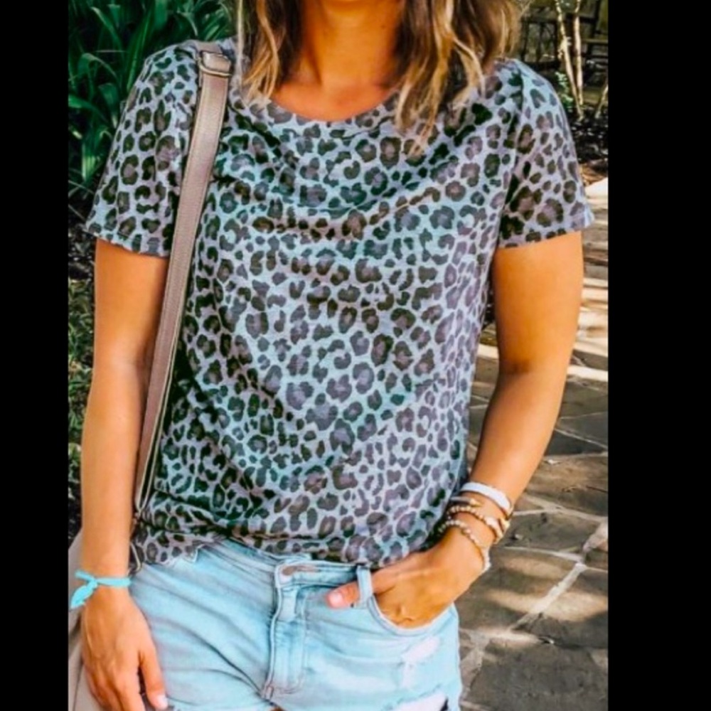 💋Dark Grey Leopard Spotted Print Short Sleeve Classic Fit T-Shirt